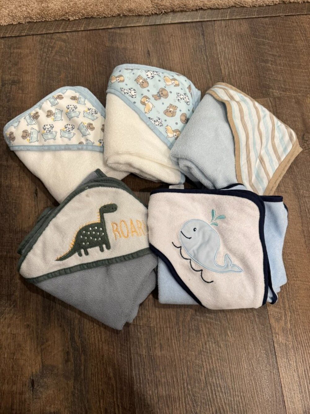 Set of 5 Hooded Bath Towels for Infant and Newborns, Dogs, Dinosaurs, Whales